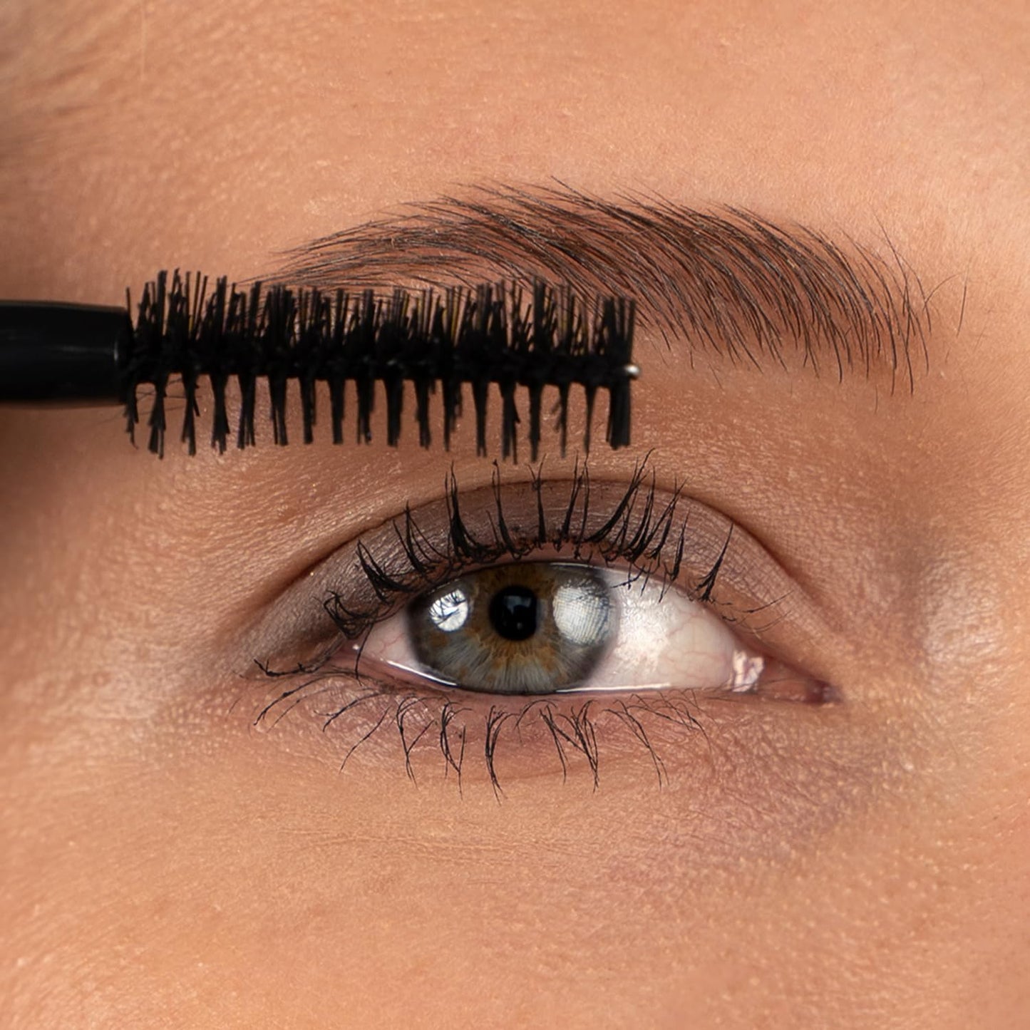 Volume Mascara - #01 Black, 0.3 Oz