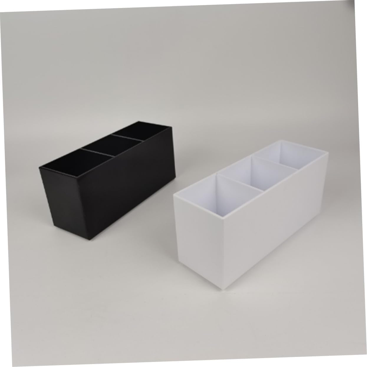 Office Desktop Storage Box Makeup Brush Case 3 Compartments Cosmetics Brush Organizer Sundries