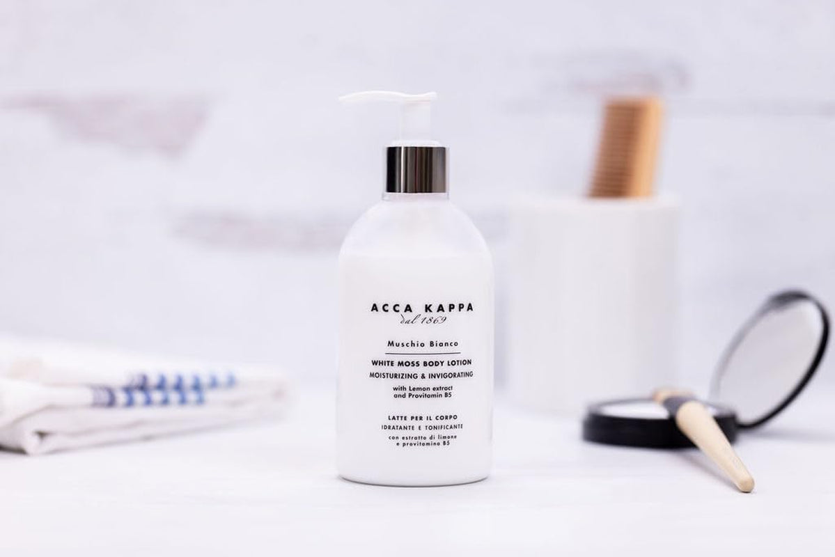 Moisturizing and Invigorating Body Milk, White Moss Body Lotion 10.4 Fl. Oz.